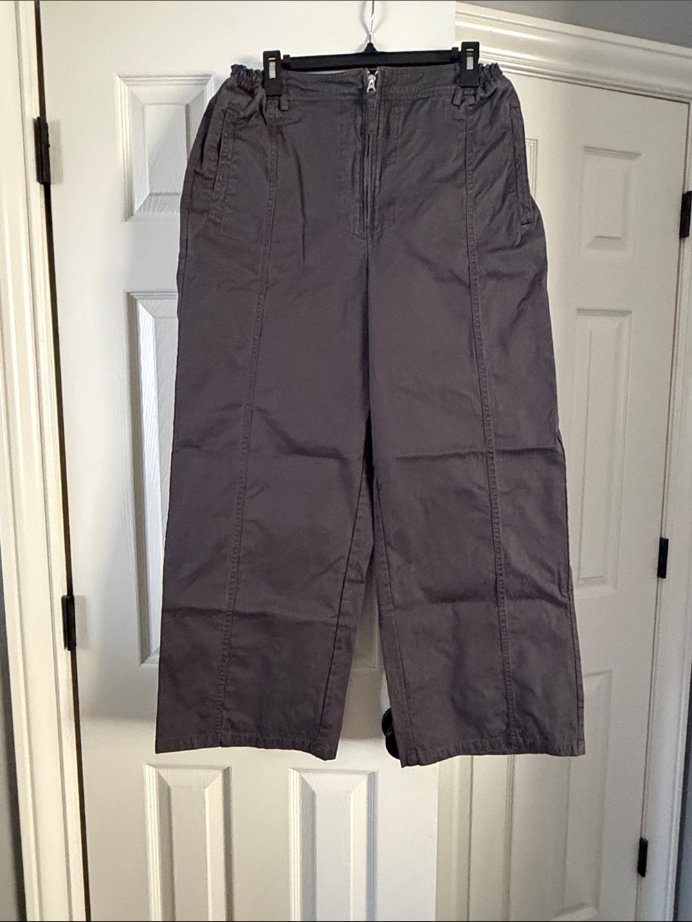 Skims zip front vintage black pant - M